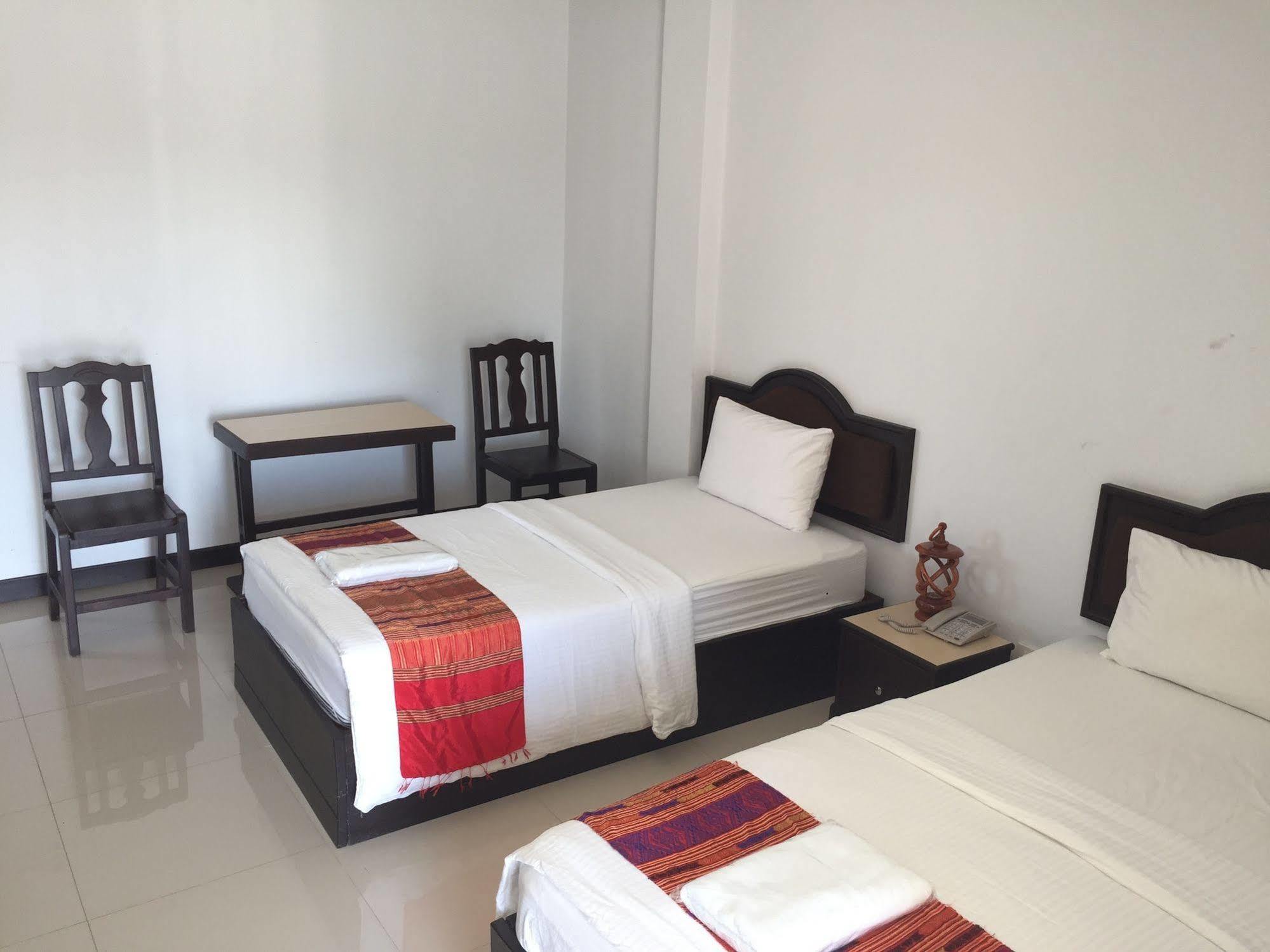 Hotel The Family Grand Udon Thani Exterior foto